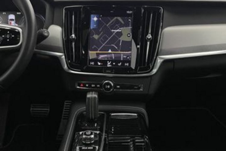 Volvo V90 V90 T8 R-DESIGN RECH AWD PANO+AHK+STANDH+MEMO+