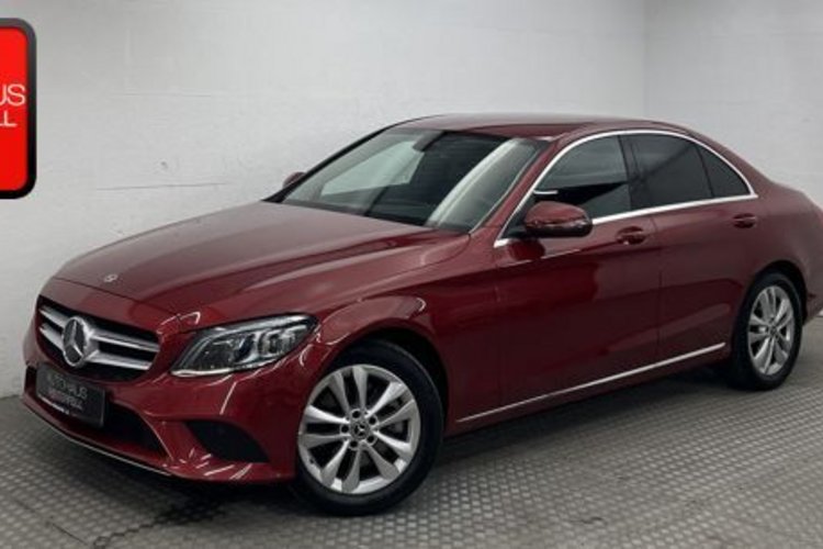 Mercedes-Benz C 300 C 300 Avantgarde MULTIBEAM+KAMERA+NAVI+CARPLAY+