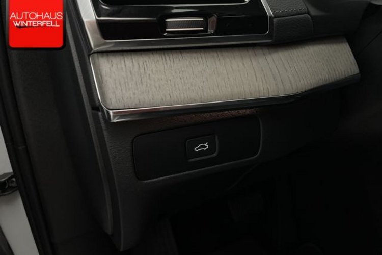 Volvo XC90 XC90 B5 AWD ULTIMATE BRIGHT 7SITZ+PANO+MASSAGE+