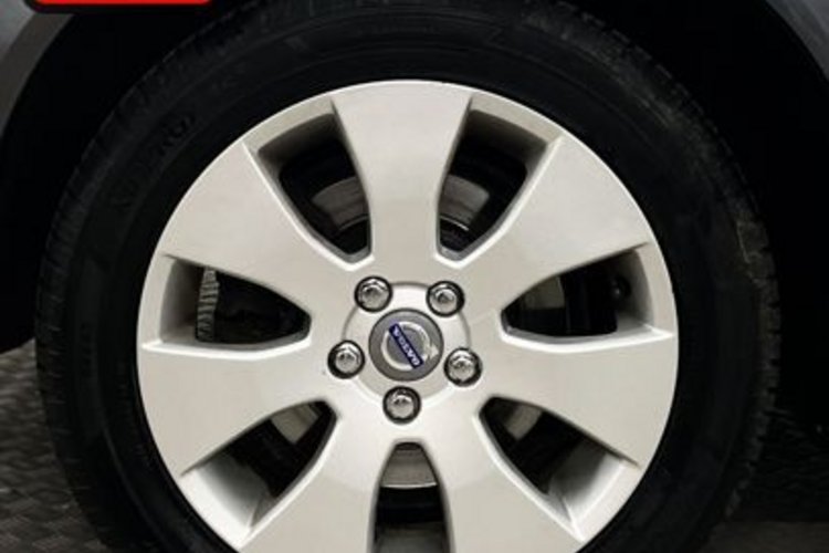 Volvo V70 V70 3.2 GEARTRONIC SUMMUM SITZKLIMA+MEMORY+XENON