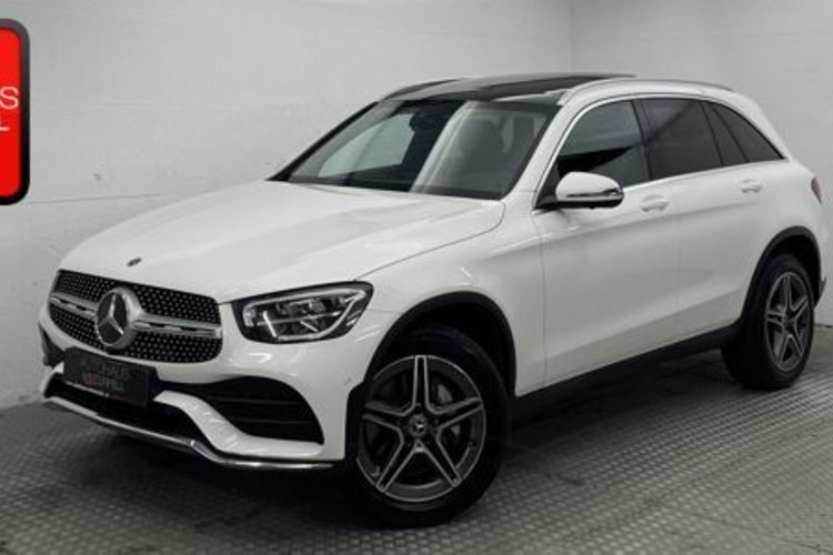 Mercedes-Benz GLC 300 GLC 300 e 4M AMG PANO+AHK+MEMO+360+HUD+DISTRONIC