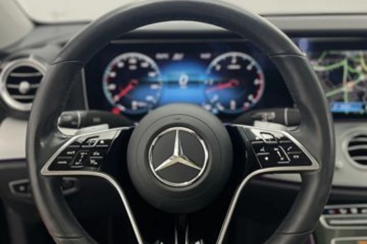 Mercedes-Benz E 400 E 400 d 4M AVANTGARDE ESD+AIRMATIC+BURMESTER+LED