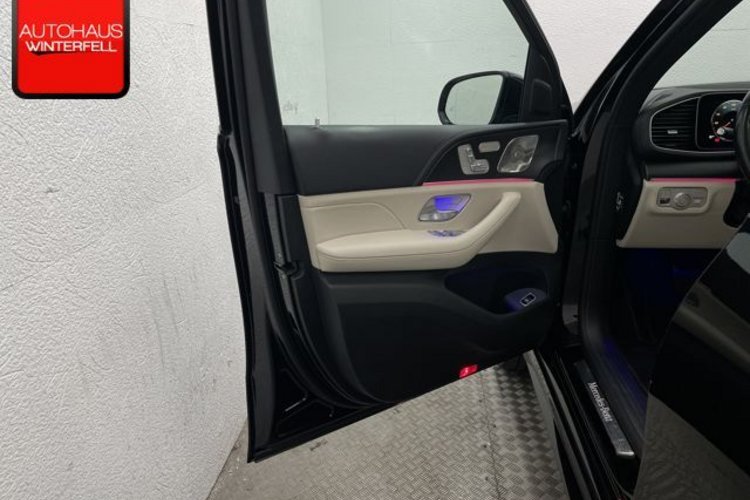 Mercedes-Benz GLE 400 GLE 400 d 4M AMG PANO+AHK+360+AIRMATIC+MEMO+BURM