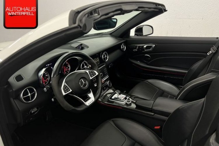 Mercedes-Benz SLC 43 AMG SLC 43 AMG PERFOR CARBON KAMERA+MEMO+KEYLESS