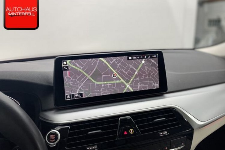 BMW 530 530 d xDrive Touring INDIVIDUAL+PANO+AHK+MEMO+