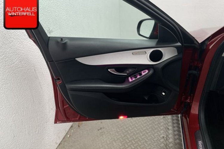 Mercedes-Benz C 300 C 300 Avantgarde MULTIBEAM+KAMERA+NAVI+CARPLAY+