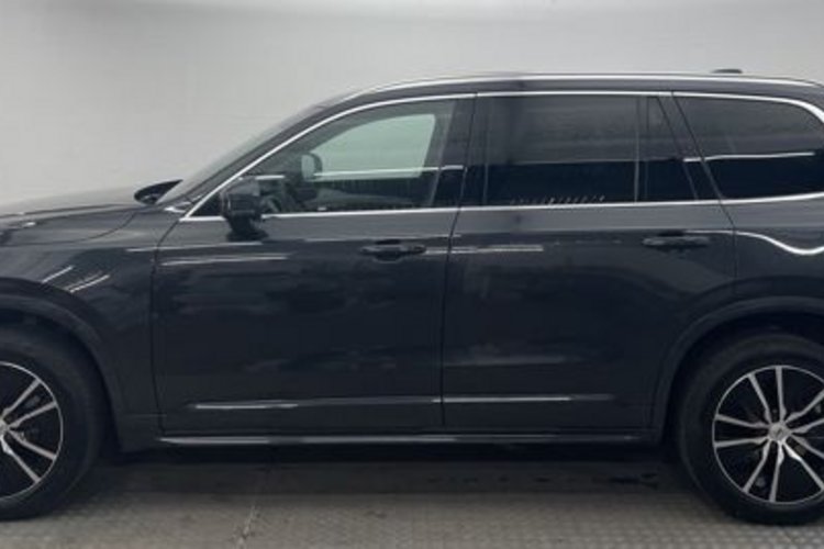 Volvo XC90 XC90 B5 AWD PRO PANO+AHK+MEMORY+STANDHEIZUNG+LED