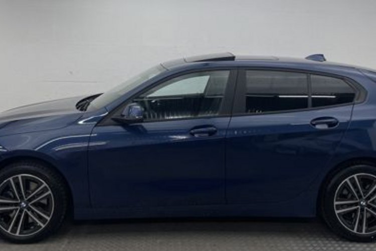 BMW 120 120 d xDrive Advantage PANO+ADAPTIVE+2-ZONEN+