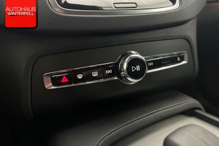 Volvo XC90 XC90 B5 D AWD 7SITZER+AHK+MEMORY+360+KEYLESS+