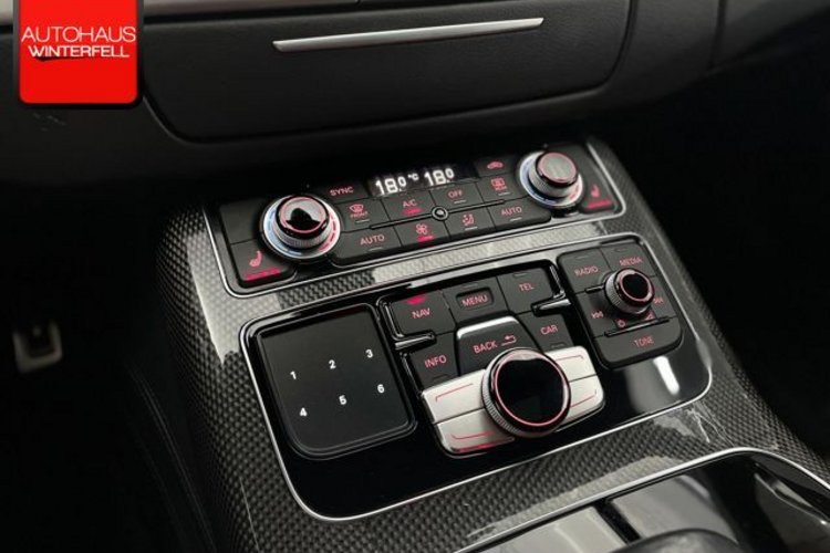 Audi S8 S8 4.0 TFSI Qu CARBON ESD+AHK+HUD+BOSE+MATRIX+