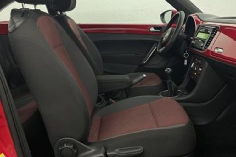 Volkswagen Beetle Beetle 1.2 TSI Design RADIO+PDC+TEMPOMAT+