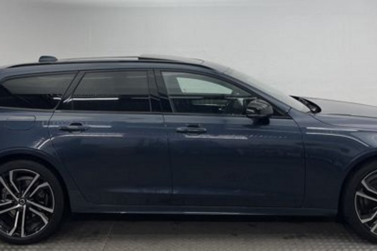 Volvo V90 V90 T8 R-DESIGN RECH AWD PANO+AHK+B&amp;W+STANDHZG+