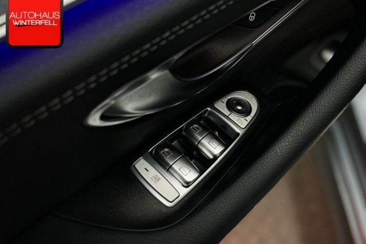 Mercedes-Benz E 300 E 300 e T AMG NIGHT PANO+MEMO+KEYLESS+DISTRONIC+