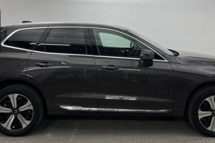 Volvo XC60 XC60 T6 AWD RECH PLUS BRIGHT PANO+AHK+STANDHEIZ+