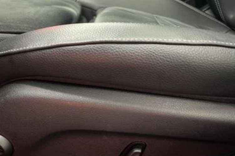Mercedes-Benz E 300 E 300 de 4M AMG NIGHT MAGNO BURMESTER-3D+PANO+