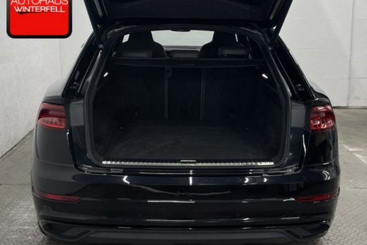 Audi Q8 Q8 50 TDI quattro S line PANO+AHK+LUFT+22Z+MEMO+