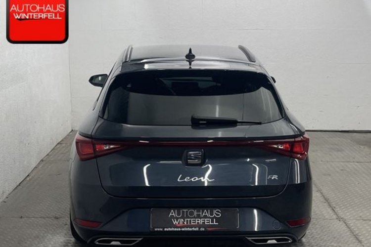 Seat Leon Leon Sportstourer 1.5 eTSI FR STANDHZG+AHK+ACC+