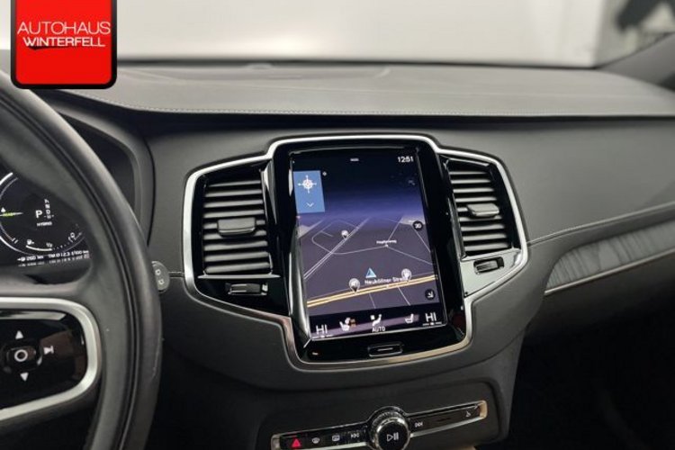 Volvo XC90 XC90 T8 INSCRIPTION RECH AWD 7SITZ+PANO+AHK+MEMO