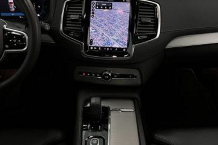 Volvo XC90 XC90 B5 D AWD Plus Bright 7SITZ+PANO+LUFT+AHK+