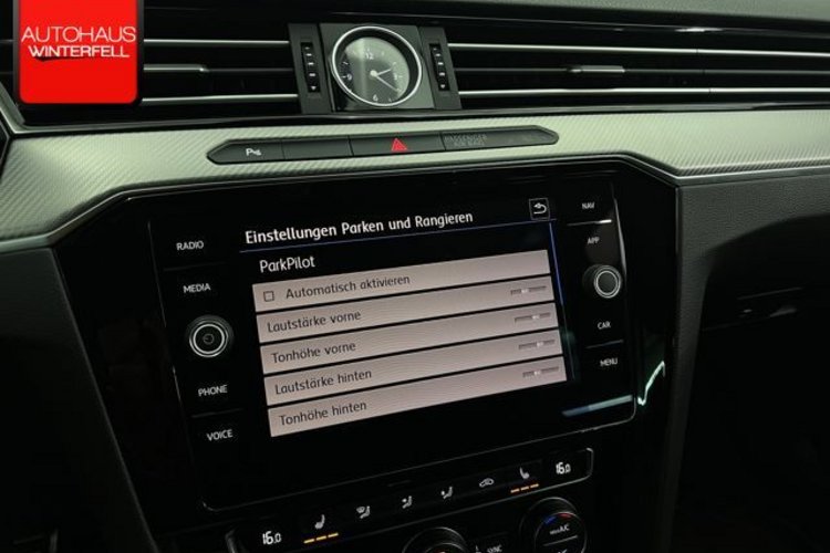 Volkswagen Passat Variant Passat Variant 2.0 TSI R-Line KAMERA+KEYLESS+ACC