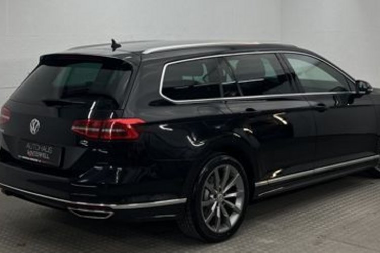 Volkswagen Passat Variant Passat Variant 2.0 TSI R-Line KAMERA+KEYLESS+ACC