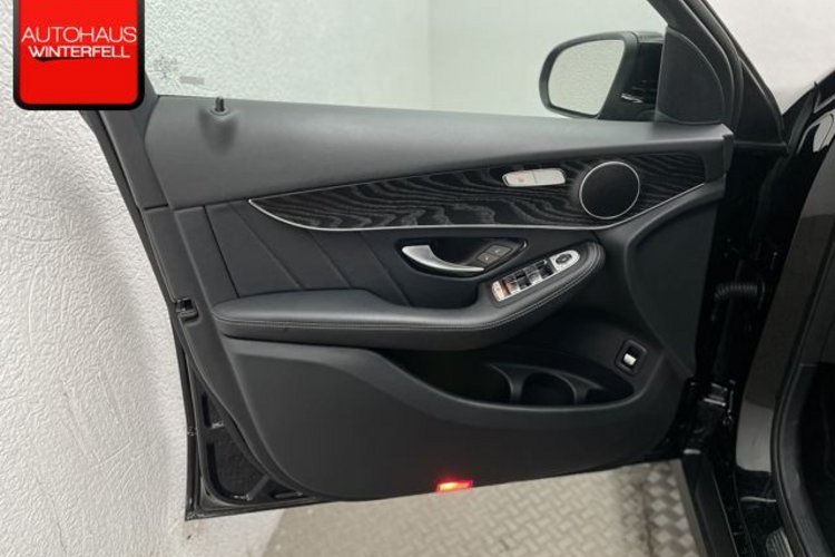 Mercedes-Benz GLC 300 GLC 300 e 4M AMG LINE KAMERA+19Z+CARPLAY+LED+