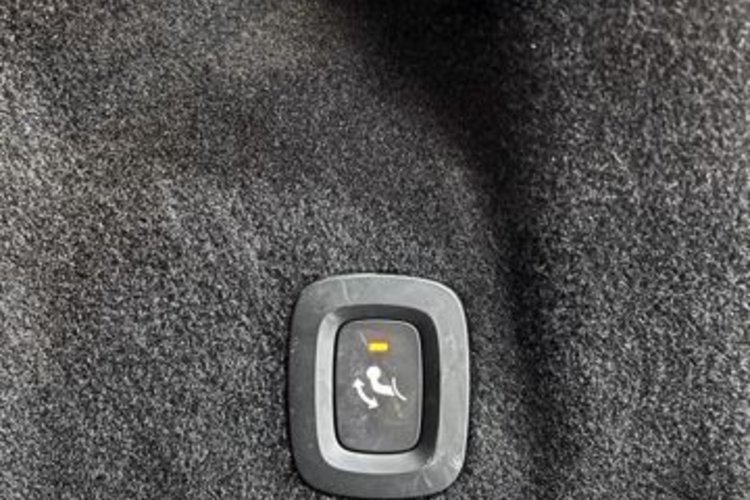 Volvo XC60 XC60 B5 B AWD R-DESIGN HUD+AHK+MEMORY+GOOGLE+LED