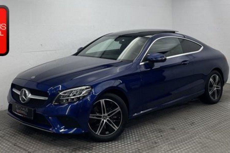 Mercedes-Benz C 300 C 300 Coupe 4M DESIGNO AMG-LENKRAD+PANO+AHK+
