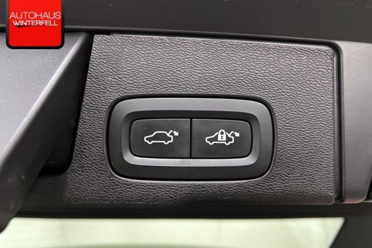 Volvo XC60 XC60 B5 B AWD R-DESIGN HUD+AHK+MEMORY+GOOGLE+LED