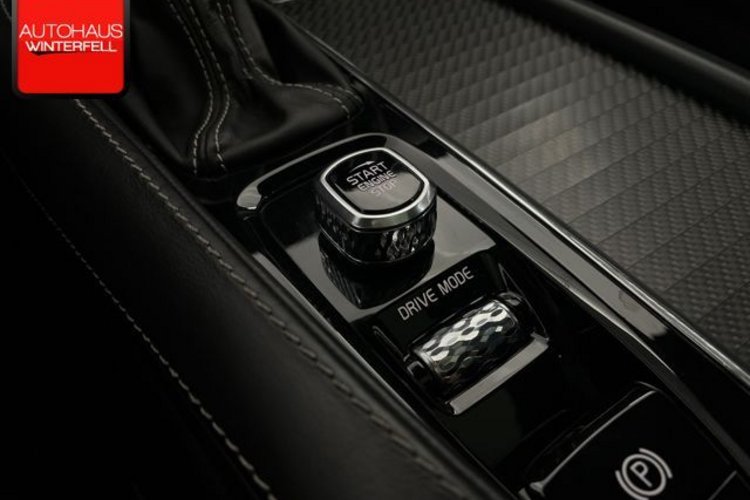 Volvo V90 V90 T5 R-DESIGN CARBON PANO+AHK+LUFT+HUD+360+LED