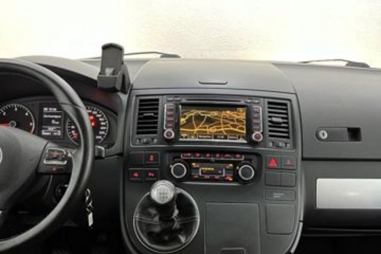 Volkswagen T5 Multivan T5 Multivan 2.0 TDI Comfortline 7SITZ+ESD+AHK+