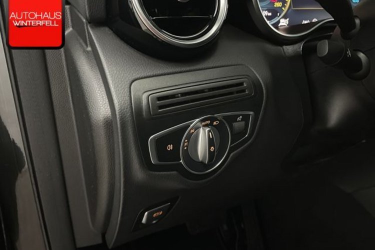 Mercedes-Benz GLC 300 GLC 300 de 4M NIGHT AMG 20Z PANO+AHK+AIR-BODY+