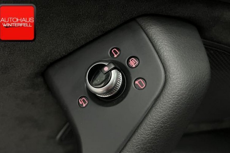Audi A6 A6 Avant 3.0 TDI Qu 20Z S-LINE PANO+AHK+AIR+LED+