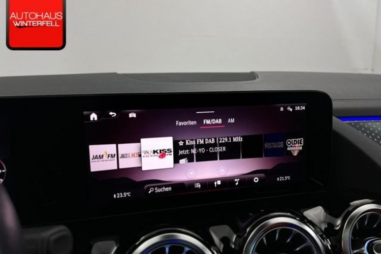 Mercedes-Benz GLA 220 GLA 220 4M AMG ADVANCED PLUS PANO+STANDH+MEMO+