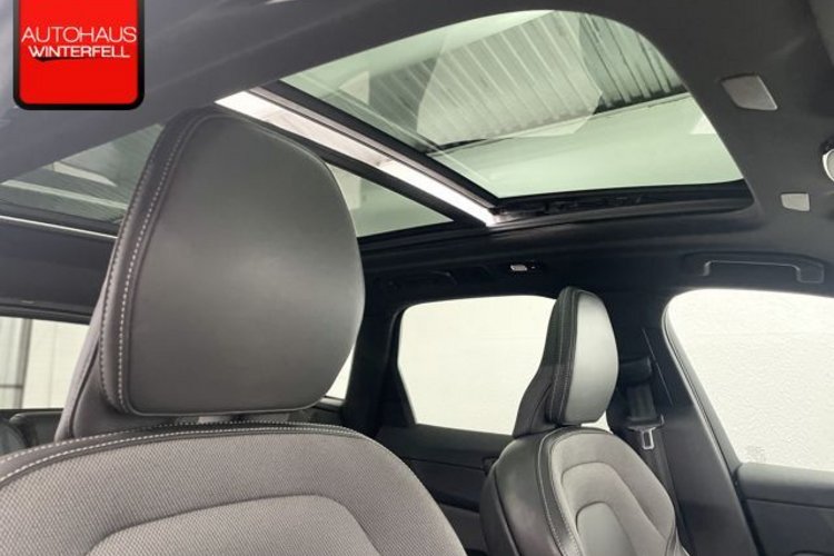 Volvo XC60 XC60 B4 PLUS DARK AWD PANO+AHK+21Z+MEMO+STANDHZG