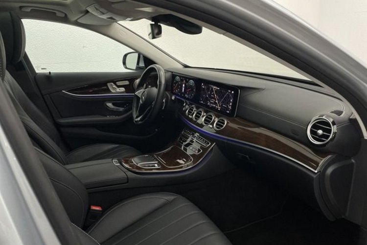 Mercedes-Benz E 400 E 400 d T 4M Exclusive GSD+AHK+SOFT+MEMO+STANDH+