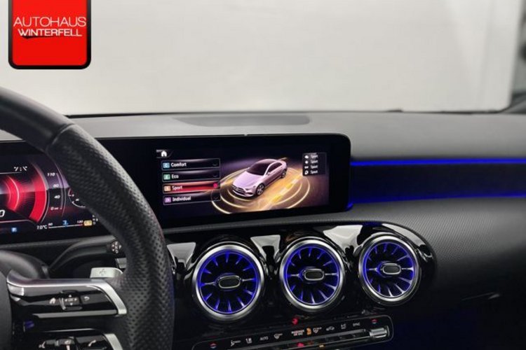 Mercedes-Benz A 200 A 200 d Limousine AMG NIGHT PANO+MEMO+KEYLESS+