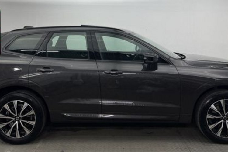 Volvo XC60 XC60 B5 AWD PLUS DARK PANO+GOOGLE+MEMO+KRISTALL+