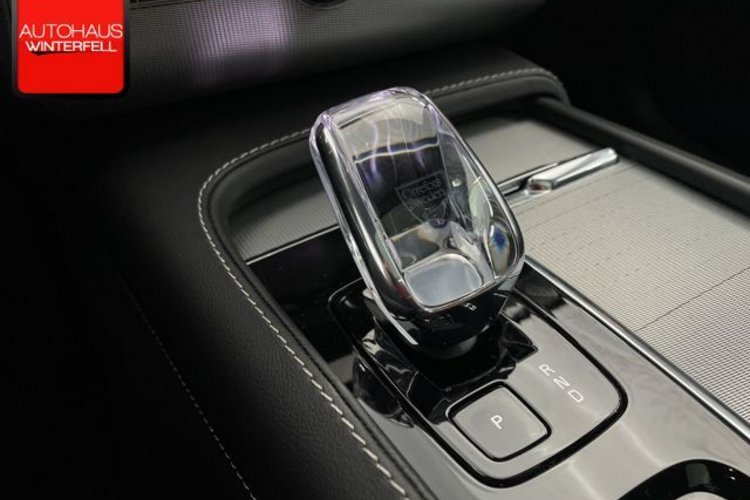 Volvo XC90 XC90 B5 D AWD Plus Dark 7SITZ+PANO+AHK+360+H&amp;K+