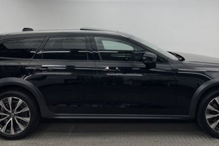 Volvo V90 Cross Country V90 Cross Country Plus AWD PANO+360+AHK+MEMO+H&amp;K