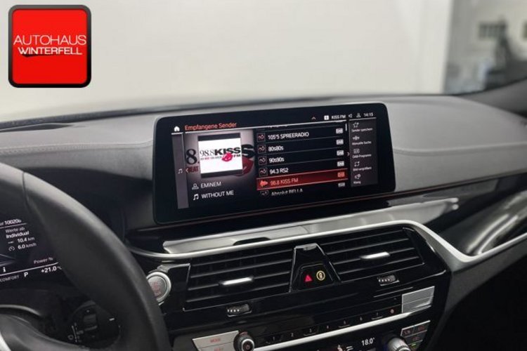 BMW 520 520 d xDrive Luxury Line INDIVIDUAL+PANO+B&amp;W+HUD