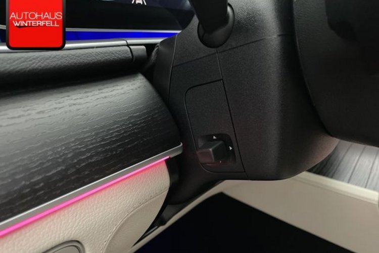 Mercedes-Benz GLE 400 GLE 400 d 4M AMG PANO+AHK+360+AIRMATIC+MEMO+BURM