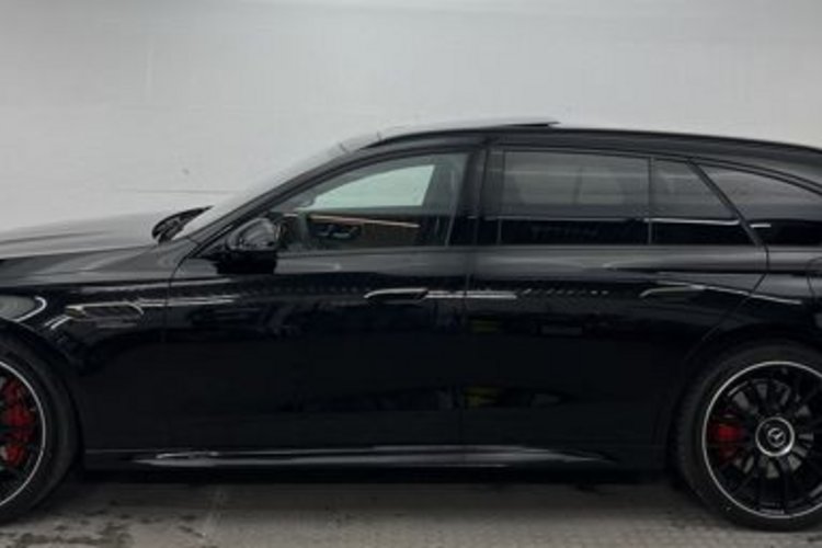 Mercedes-Benz E 53 AMG E 53 AMG T 4M+ NIGHT PREMIUM PANO+DRIVERS+SUPER+