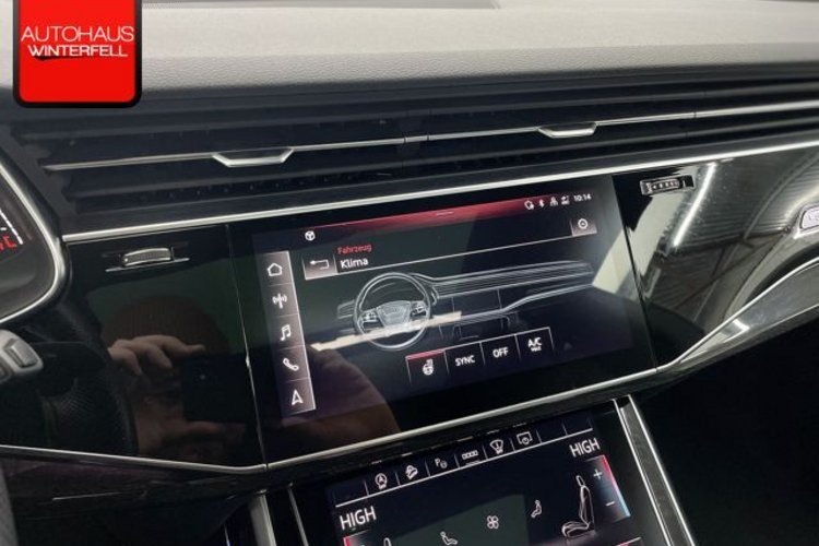 Audi Q8 Q8 50 TDI quattro S line PANO+AHK+LUFT+22Z+MEMO+