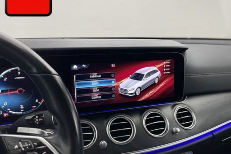 Mercedes-Benz E 400 E 400 d T 4M AVANTGARDE NIGHT AMG 19Z+LUFT+MEMO+