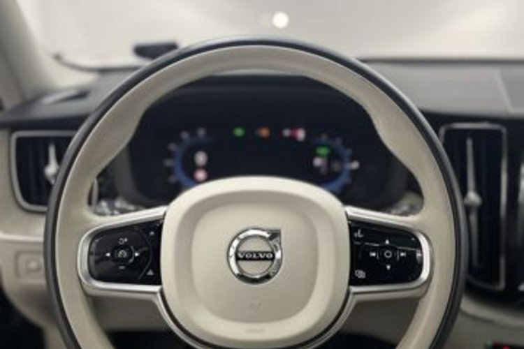 Volvo XC60 XC60 T6 AWD RECH INSCRIPTION PANO+360+H/K+MEMO+