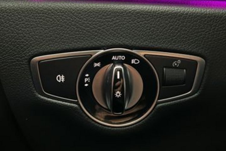 Mercedes-Benz E 220 E 220 d 4M All-Terrain NIGHT AMG19Z HUD+KEYLESS+
