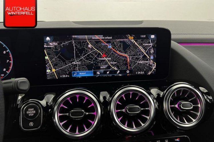 Mercedes-Benz GLA 250 GLA 250 AMG NIGHT HUD+360+MEMORY+STANDHEIZUNG+