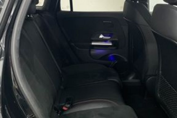 Mercedes-Benz GLA 200 GLA 200 AMG CARBON LED+20Z+KAMERA+MBUX+CARPLAY+