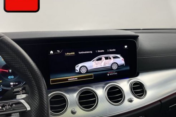 Mercedes-Benz E 300 E 300 e T AMG NIGHT PANO+MEMO+KEYLESS+DISTRONIC+